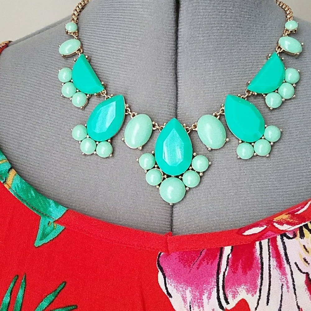 KSNY statement necklace